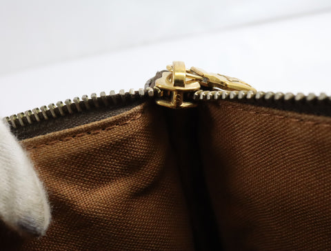 Pre-Owned #BP40913 Louis Vuitton Monogram Pochette Bosphore Crossbody Shoulder Bag M40044