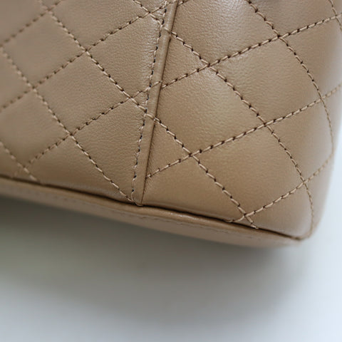 Pre-owned YSL vanity 72763