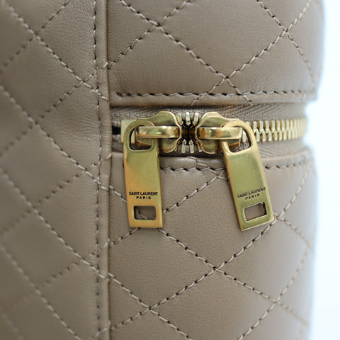 Pre-owned YSL vanity 72763