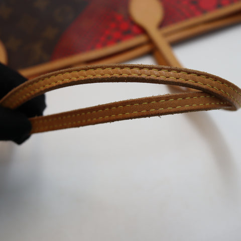 Pre-Owned #72764 Louis Vuitton Monogram wave Neverfull MM Kusama Yayoi Red M40686