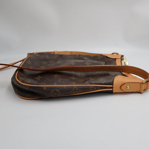 Pre-Owned #BP70195&91791 Louis Vuitton Monogram Odeon PM Crossbody Bag M56390