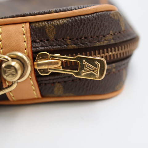 Pre-Owned #BP03160 Louis Vuitton Monogram Marly Dragonne PM Clutch Bag M51827
