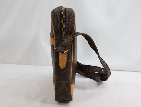 Pre-Owned #BP163-2 Louis Vuitton Monogram Danube Crossbody Bag Brown M45266