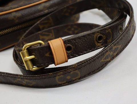 Pre-Owned #BP163-2 Louis Vuitton Monogram Danube Crossbody Bag Brown M45266