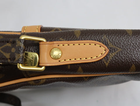 Pre-Owned #BP163-2 Louis Vuitton Monogram Danube Crossbody Bag Brown M45266