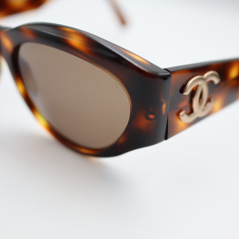 Pre-Owned #21909 CHANEL Sunglasses Coco Mark Brown Smoke Tortoise Shell Pattern Brown 04152 91235