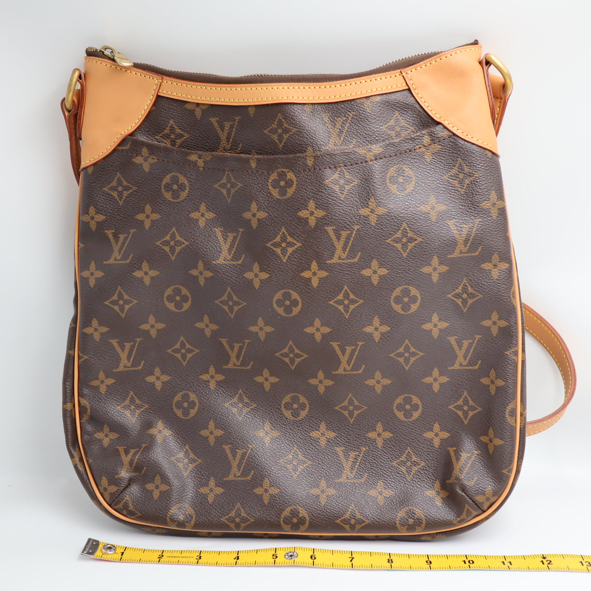 Pre-Owned #BP3526 Louis Vuitton Monogram Odeon MM Shoulder Bag M56389