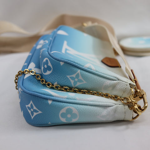 Pre-Owned #72799 Louis Vuitton Monogram Giant Multy Pochette Accessoires Crossbody Bag IC Type M57633