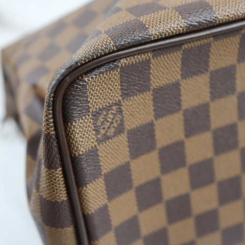 Pre-Owned #72788 Louis Vuitton Damier Greenwich PM Duffle Bag Tote Bag N41165