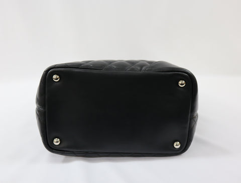 Pre-Owned #577989 CHANEL Cambon line Medium Tote Bag A25167 Lamb skin Black