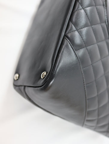 Pre-Owned #577989 CHANEL Cambon line Medium Tote Bag A25167 Lamb skin Black