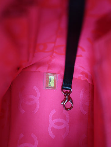 Pre-Owned #577989 CHANEL Cambon line Medium Tote Bag A25167 Lamb skin Black