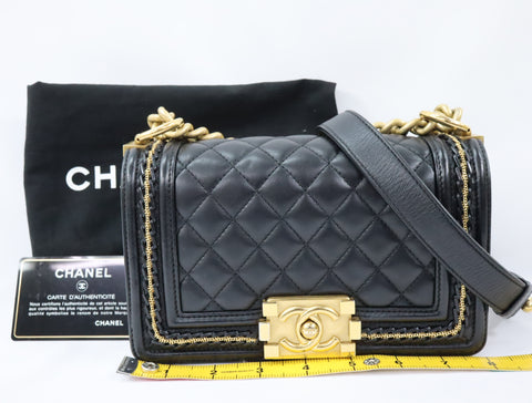 Pre-Owned #20086 CHANEL Boy Chanel Small chain Shoulder Bag Lamb skin A67086