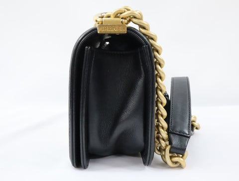 Pre-Owned #20086 CHANEL Boy Chanel Small chain Shoulder Bag Lamb skin A67086