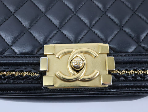 Pre-Owned #20086 CHANEL Boy Chanel Small chain Shoulder Bag Lamb skin A67086