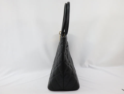 Pre-Owned #33665 CHANEL Matelasse Reprint Tote Bag Caviar Skin Black Gold