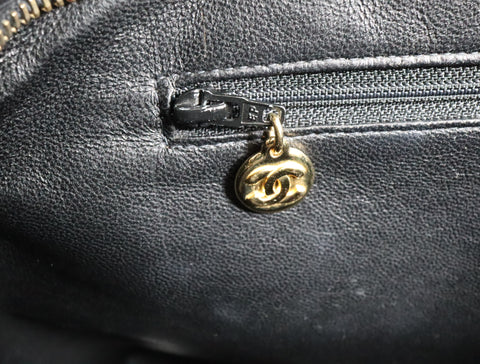 Pre-Owned #33665 CHANEL Matelasse Reprint Tote Bag Caviar Skin Black Gold