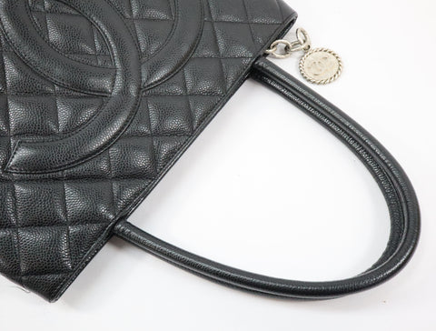 Pre-Owned #31989 CHANEL Matelasse Reprint Tote Bag Caviar Skin Black Silver