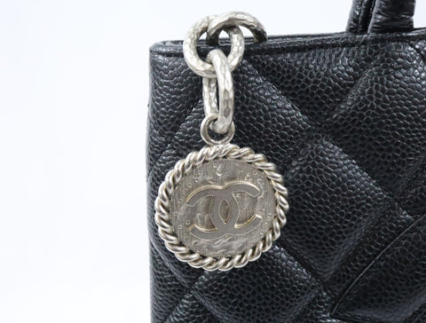 Pre-Owned #31989 CHANEL Matelasse Reprint Tote Bag Caviar Skin Black Silver