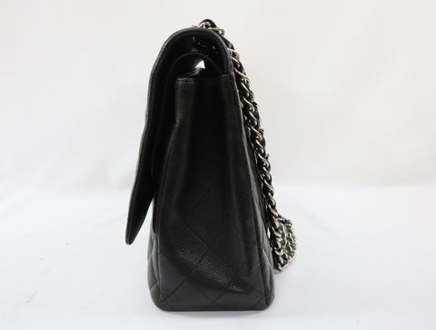 Pre-Owned #17375 CHANEL Matelasse 33 Caviar Skin Double Chain Shoulder Bag