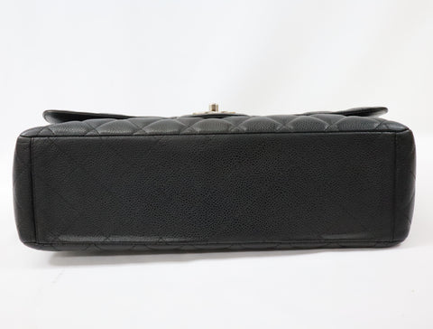 Pre-Owned #17375 CHANEL Matelasse 33 Caviar Skin Double Chain Shoulder Bag