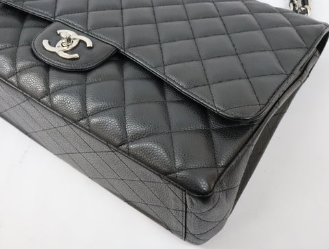 Pre-Owned #17375 CHANEL Matelasse 33 Caviar Skin Double Chain Shoulder Bag