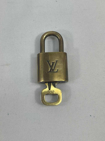 Pre-owned Louis Vuitton lock&key1
