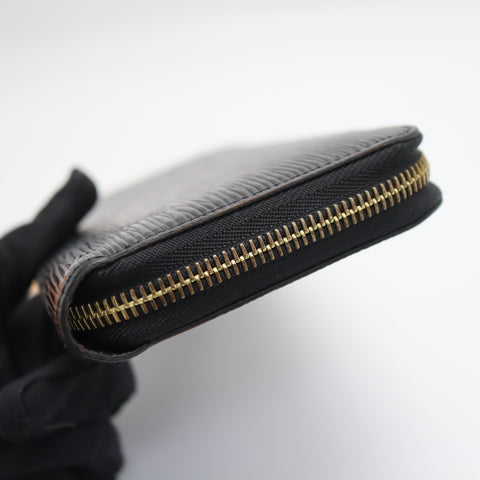 Pre-owned #71210  LouisVuitton Epi zippy wallet  black Final sale