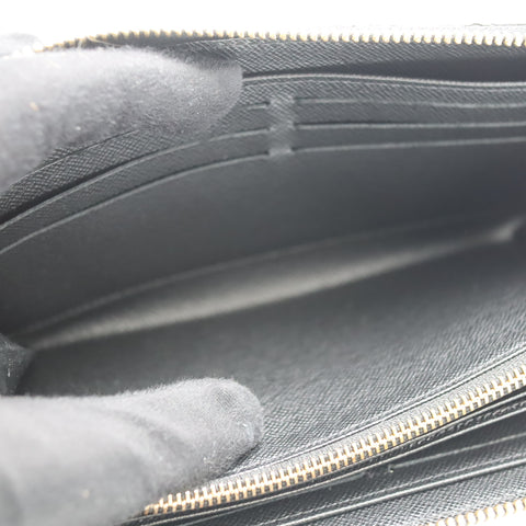 Pre-owned #71210  LouisVuitton Epi zippy wallet  black Final sale