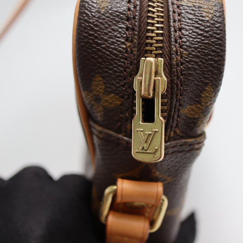 Pre-Owned #BP31303 Louis Vuitton Monogram Trocadero 23 Crossbody Bag M51276