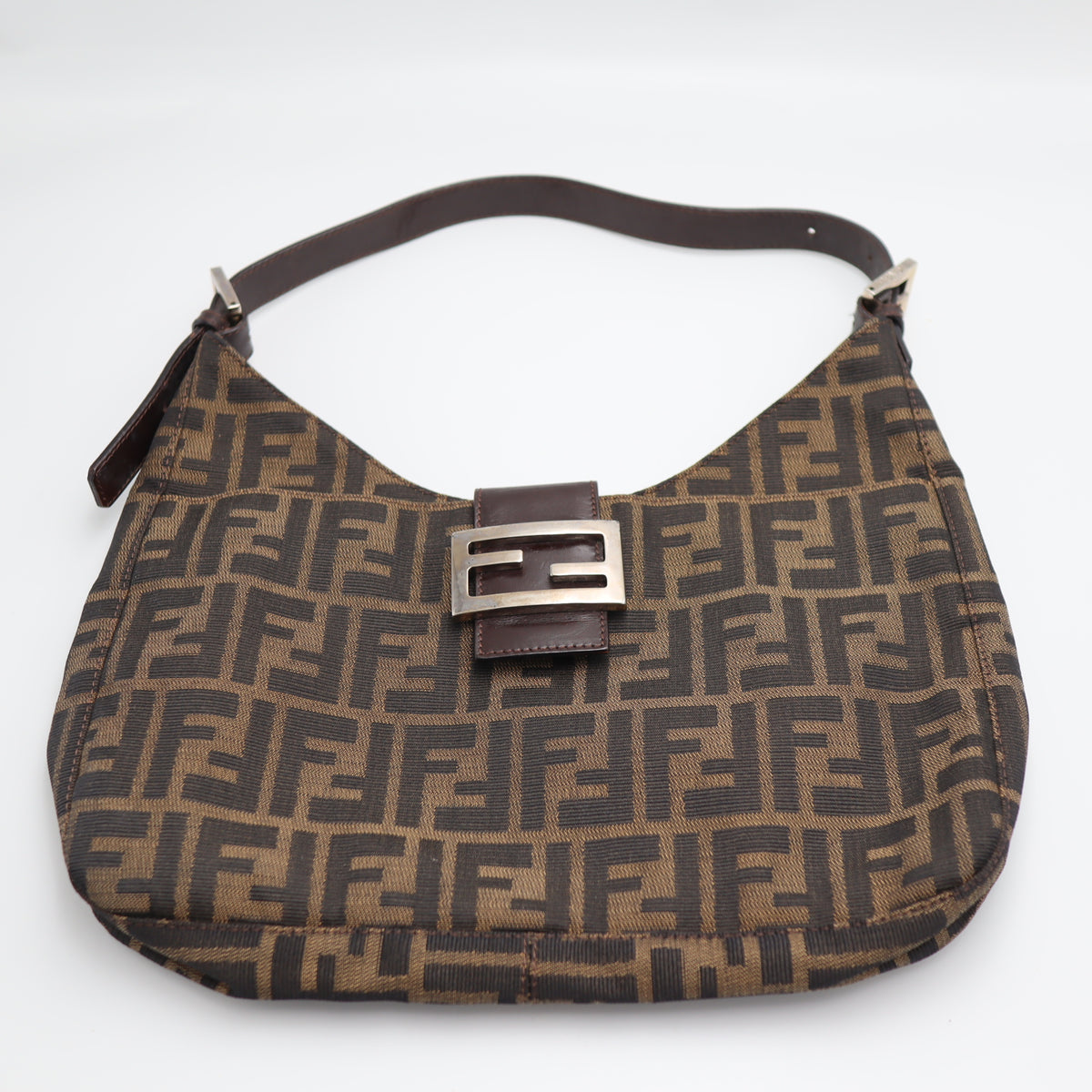 Pre-Owned #71218 FENDI One Shoulder Bag Zucca Pattern Canvas Brown 26569