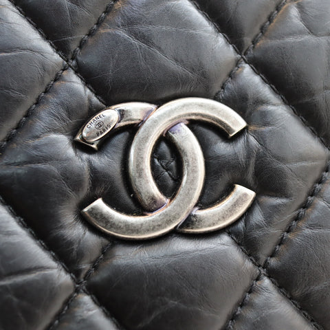 Pre-Owned #R0611 CHANEL Chain Shoulder Tote Bag Calfskin/Black CC Mark Tote Bag