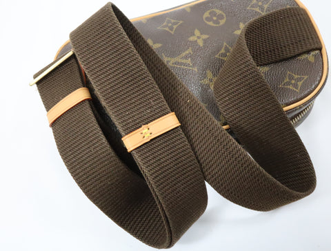 Pre-Owned #BP87766 Louis Vuitton Monogram Pochette Gange Crossbody Bag M51870