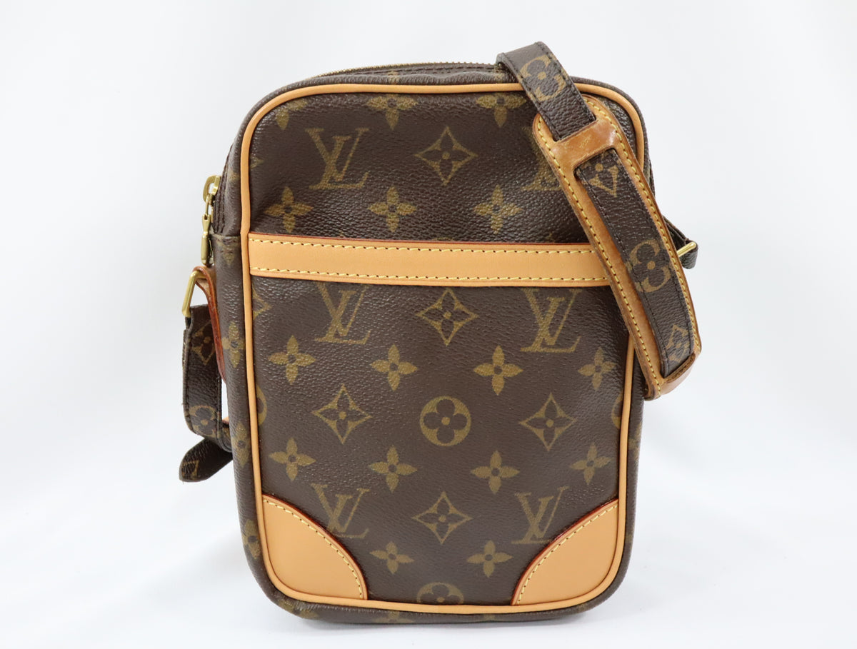 Pre-Owned #BP11272 Louis Vuitton Monogram Danube Crossbody Bag Brown M45266