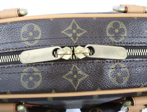 Pre-Owned #BP11282 Louis Vuitton Monogram Manhattan PM Hand Bag Brown M40026