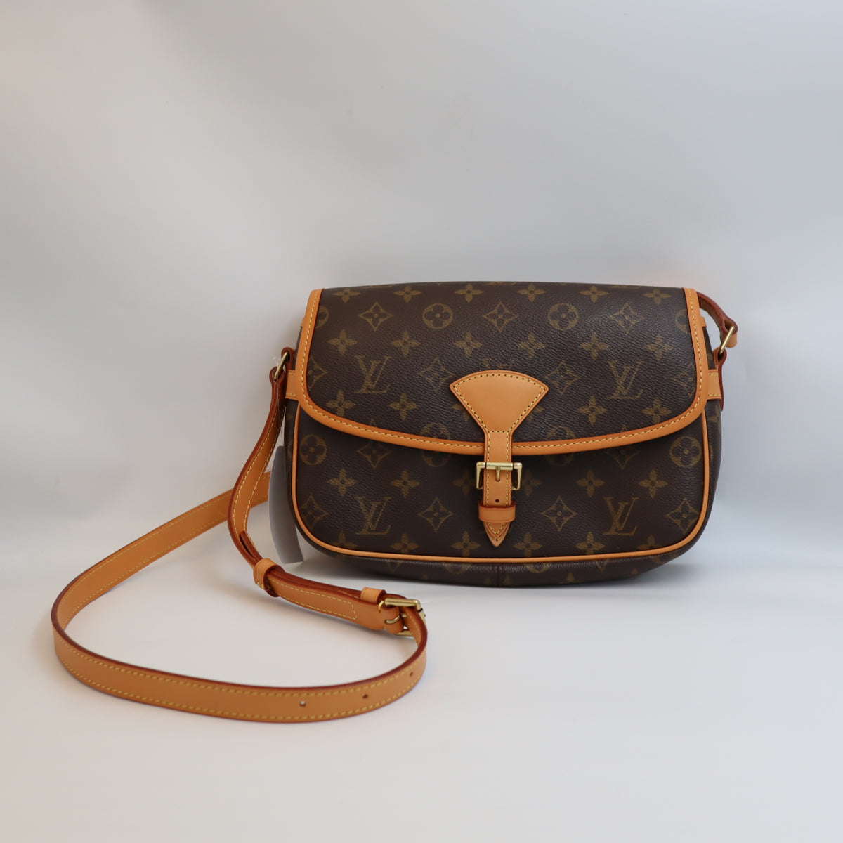 Pre-Owned #BP72240 Louis Vuitton Monogram Sologne Crossbody Bag Brown M42250