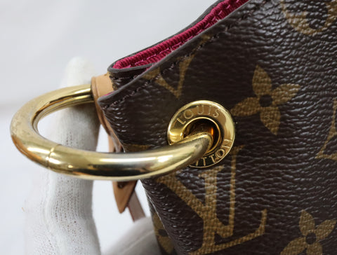 Pre-Owned #72816 Louis Vuitton Monogram Graceful PM Canvas Shoulder Bag M43700