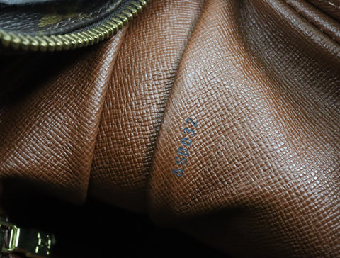 Pre-Owned #BP42-2 Louis Vuitton Monogram Boulogne 30 Shoulder Bag M51265