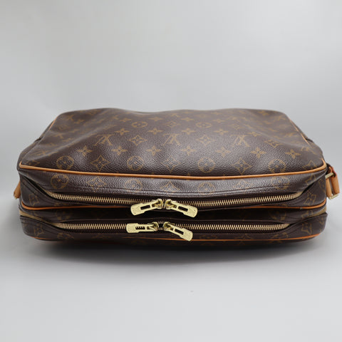 Pre-Owned #2176 Louis Vuitton Monogram Reporter GM Crossbody Bag M45252