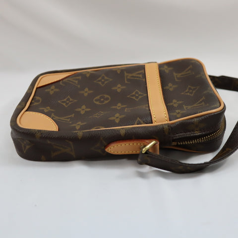Pre-Owned #BP72096 Louis Vuitton Monogram Danube Crossbody Bag Brown M45266