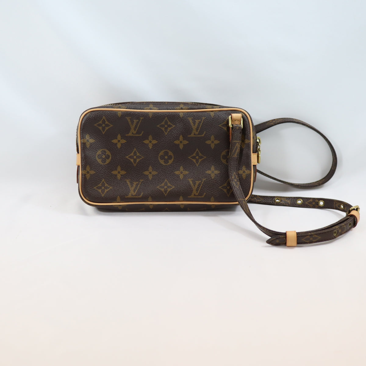 Pre-Owned #BP8275 Louis Vuitton Monogram Pochette Marly Bandouliere Crossbody Bag M51828