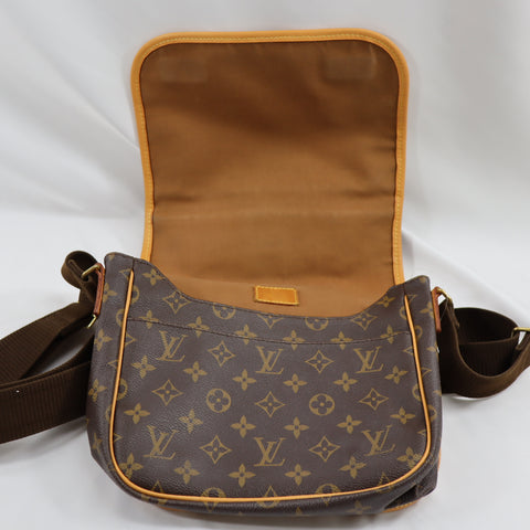Pre-Owned #BP80520 Louis Vuitton Monogram Messenger Bosphore PM Shoulder Bag M40106