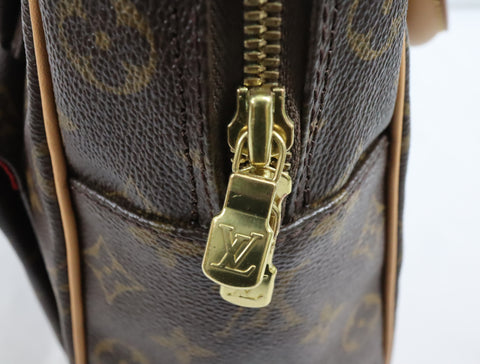 Pre-Owned #BP1428-7 Louis Vuitton Monogram Excentri Cite Hand Bag M51161